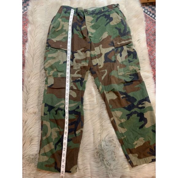Military Camo Cargo Pants Medium Short - Picture 6 of 8